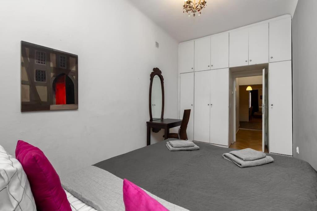 Close-central - Great Location- Stays- Freta Leilighet Warszawa