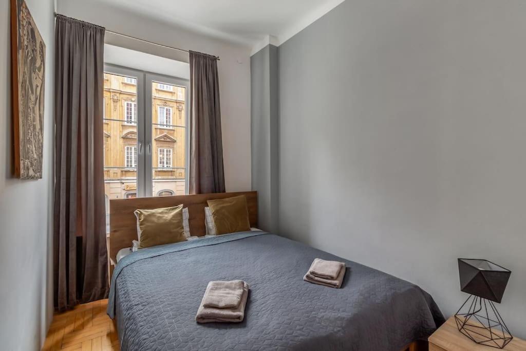 Close-central - Great Location- Stays- Freta * Warszawa